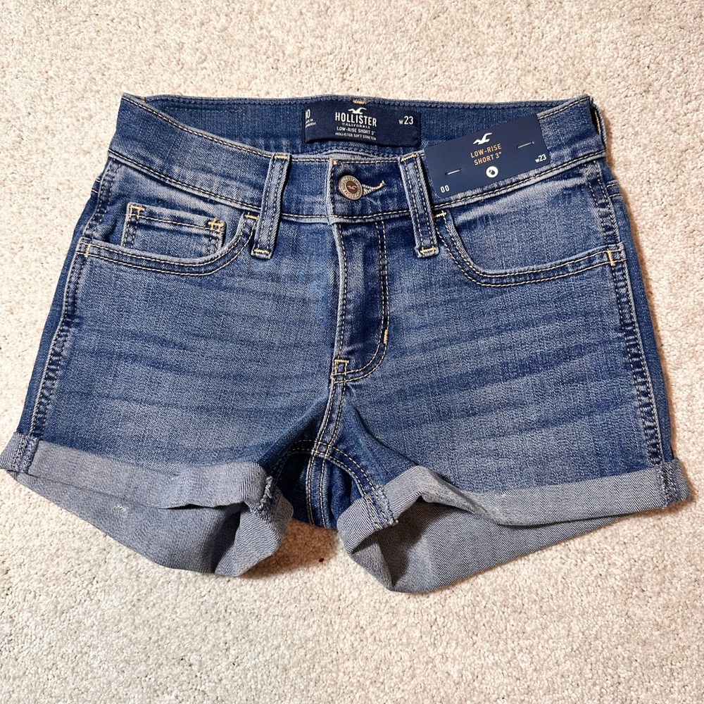 Hollister low rise short 3” 00